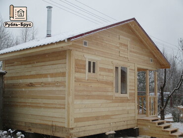 Баня из профилированного бруса 140х140 мм с предбанником