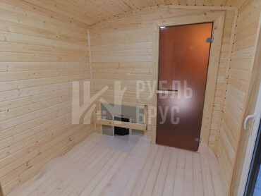 Мобильная баня в БАРН стиле с крыльцом